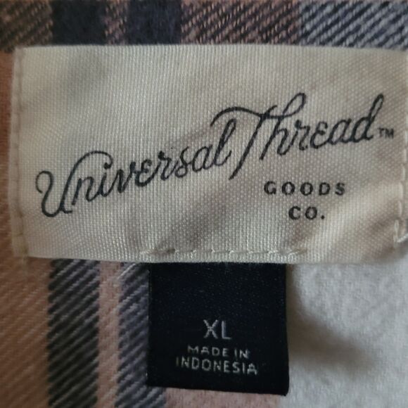 Universal Threads Flannel Shirt Womens XL Plaid Oversized Boyfriend Button Up - Picture 10 of 12